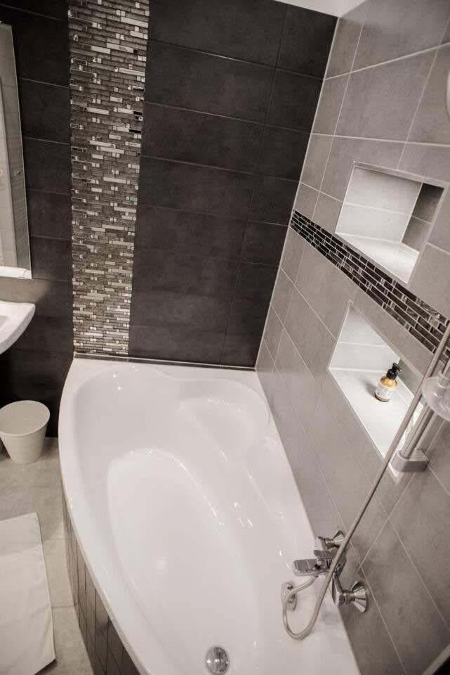 New Luxury Apartment In The Center With A/C Budapest Eksteriør billede